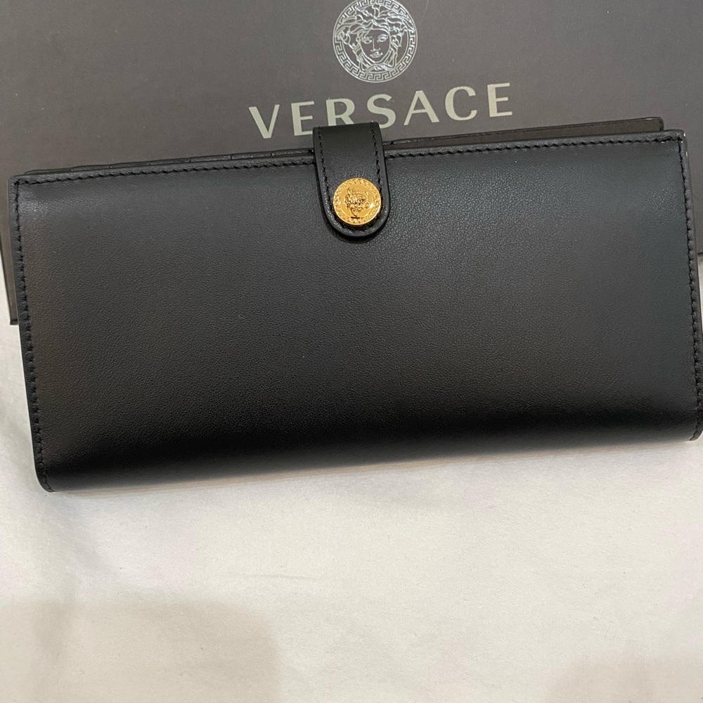 Versace wallet